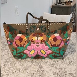 Valentino Garavani Suede Floral Large Tote